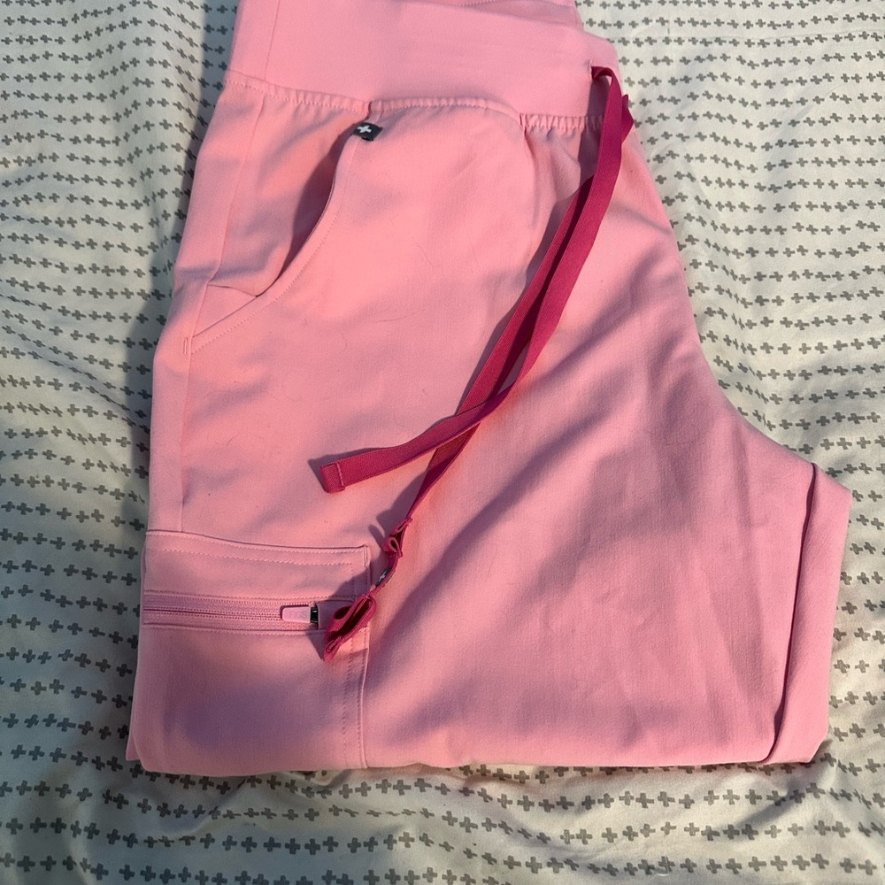 💗 FIGS Fight Club Pink Zamora Jogger Scrub Pants | Size L/P | EUC | PO 7601